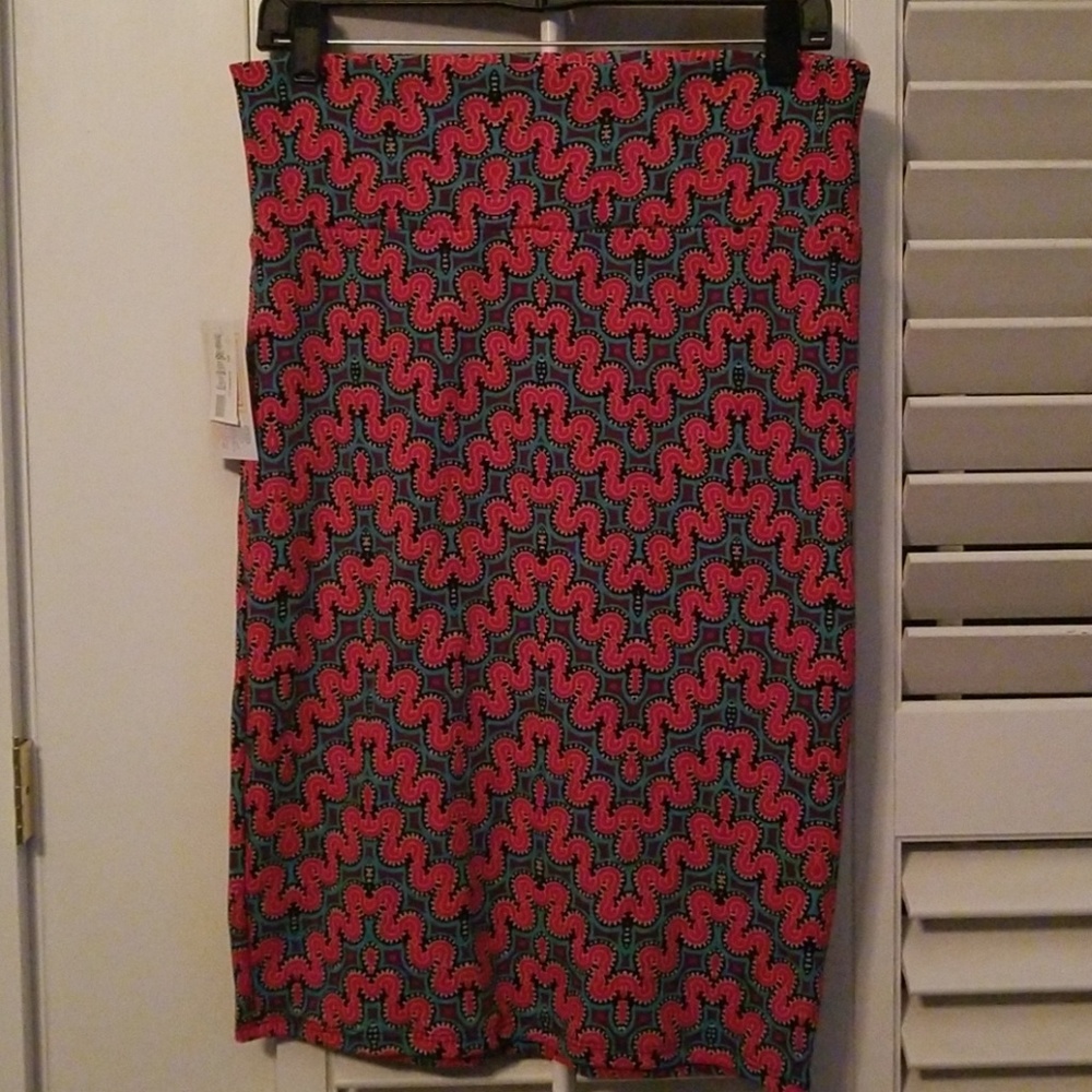 NWT Lularoe Cassie Skirt